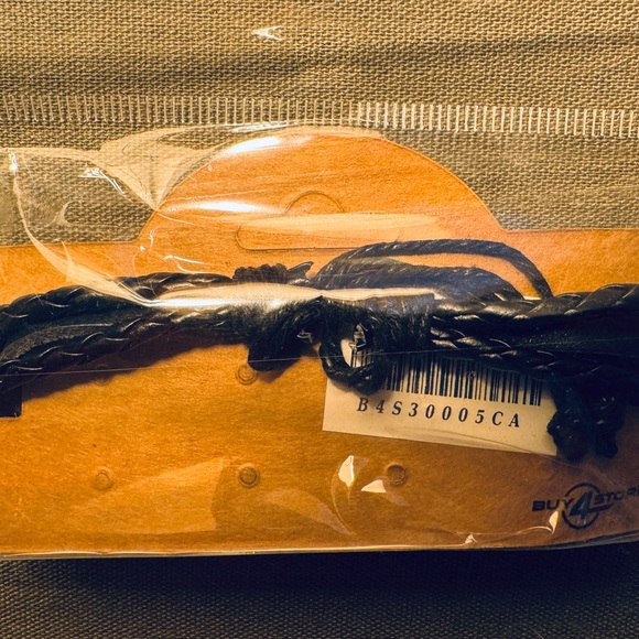 Brown Leather Eye Bracelet - Picture 2 of 4